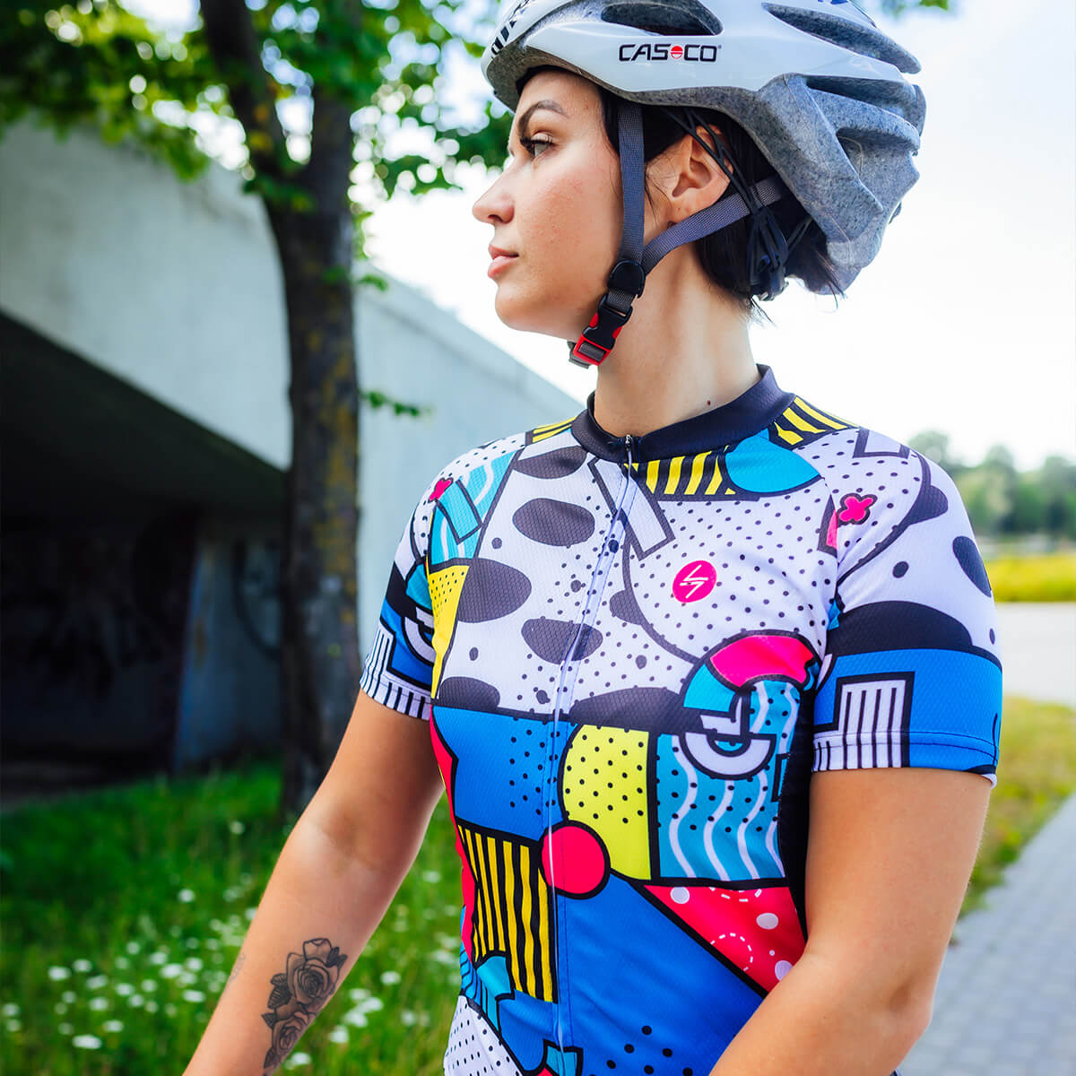 Women's cycling jersey